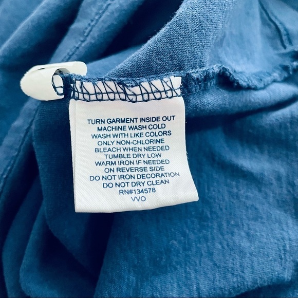 Vineyard Vines Happy Holidays Santa Whale Navy Blue Long Sleeved Tee Large 14 - Picture 3 of 8